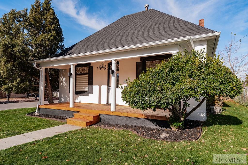 656 W Lander Street Property Photo 3