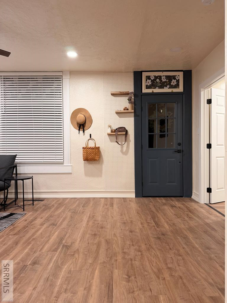 656 W Lander Street Property Photo 9