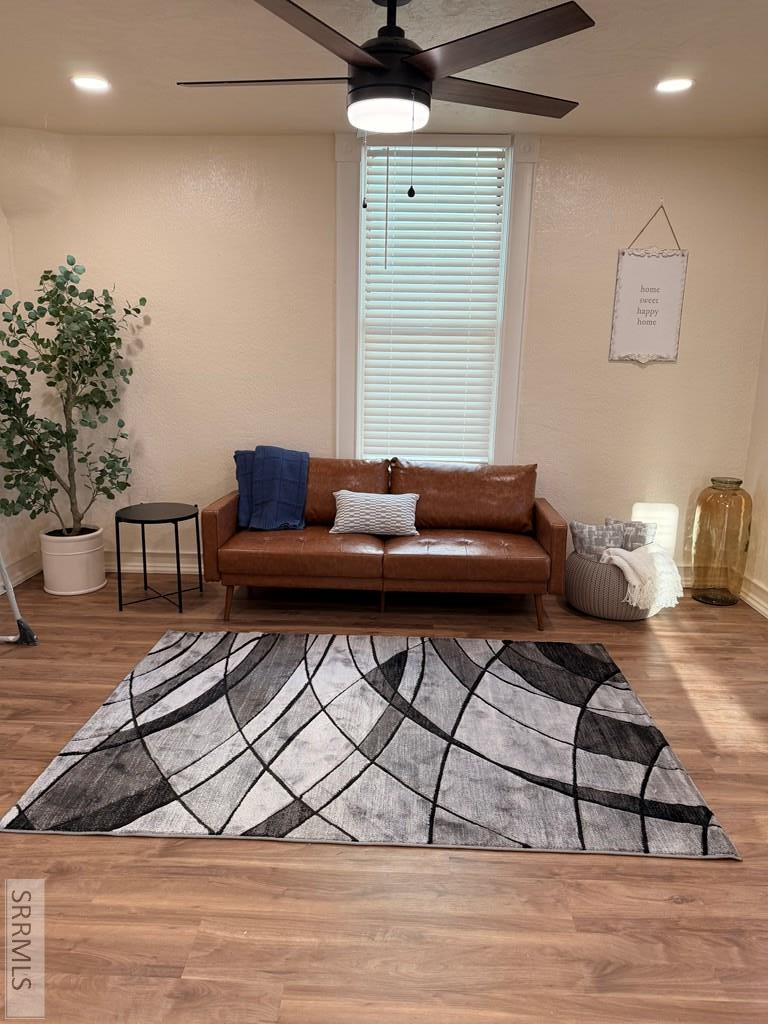 656 W Lander Street Property Photo 13