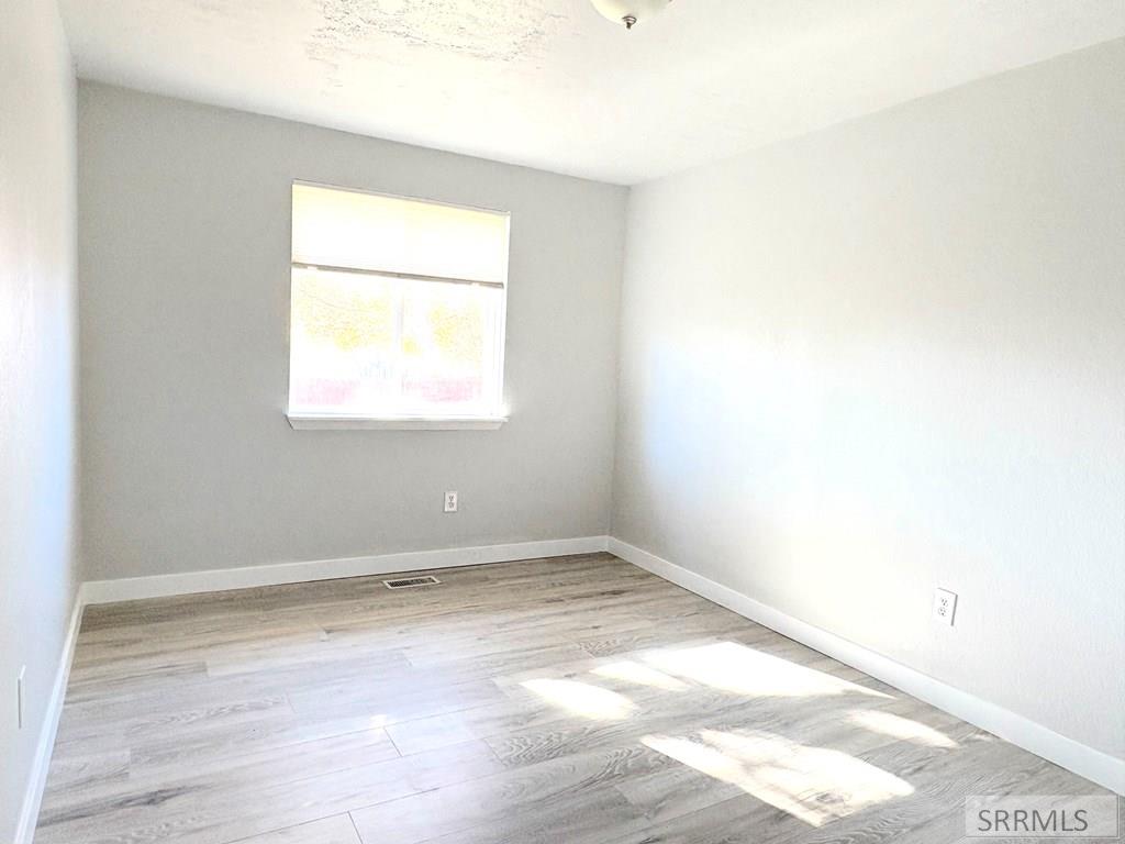 1565 Emerald Drive Property Photo 27