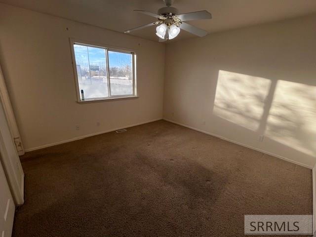 1673 N Avon Lane Property Photo 5