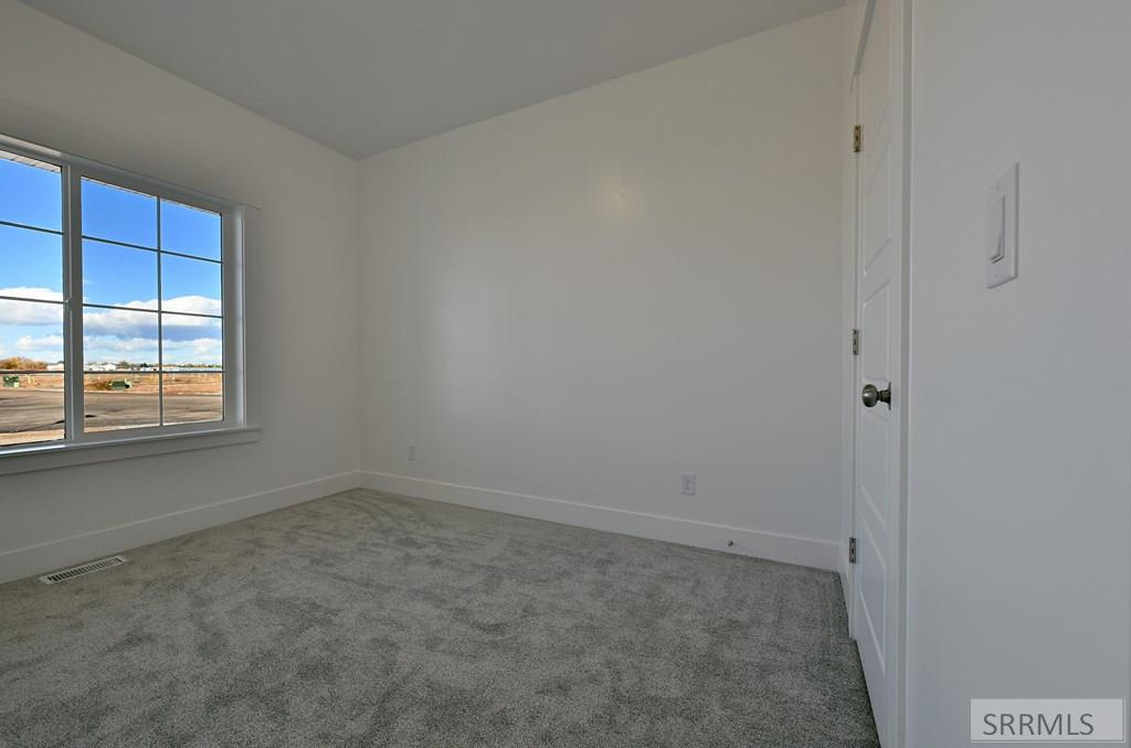 3190 Peacock Lane Property Photo 9