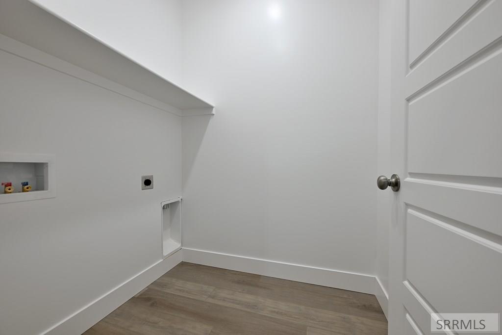 3190 Peacock Lane Property Photo 12