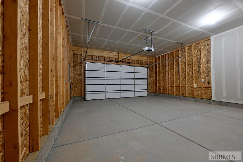 3190 Peacock Lane Property Photo 15