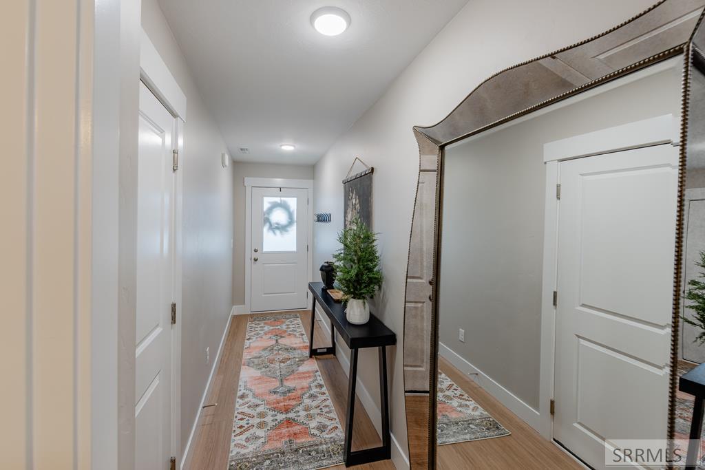 2385 Caddis Way Property Photo 3