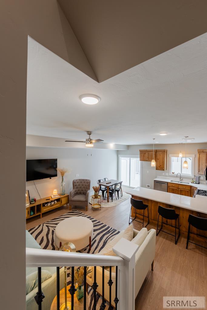 2385 Caddis Way Property Photo 11