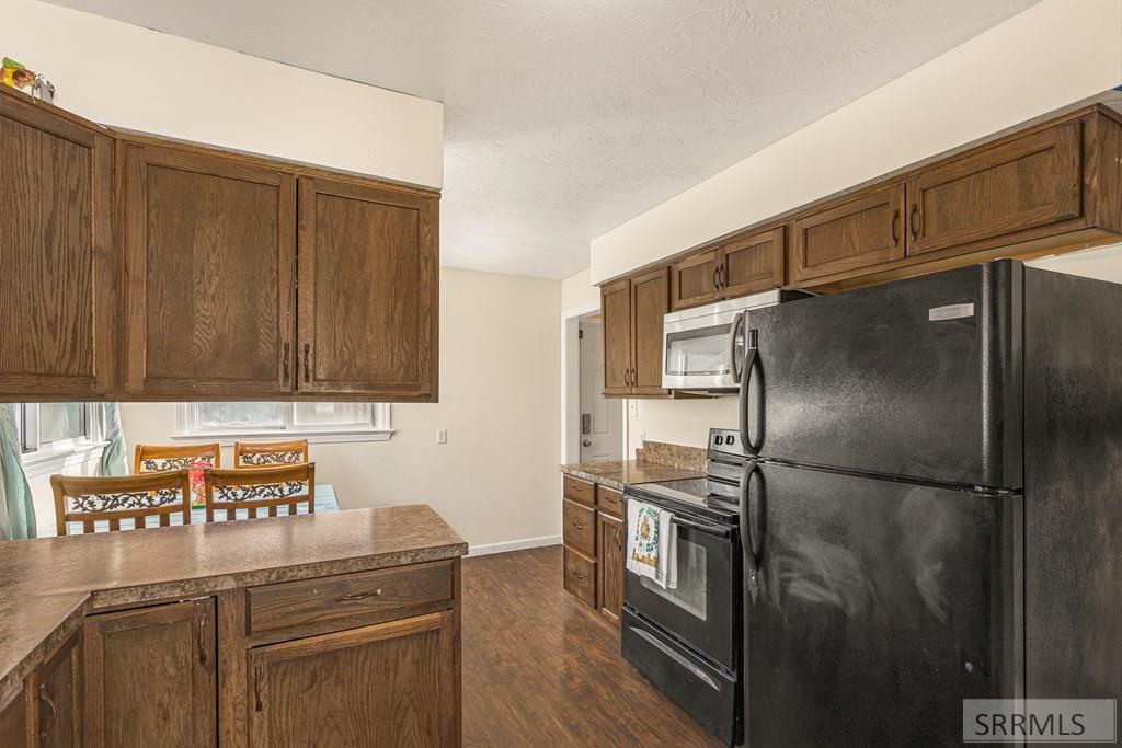 644 Lomax Street Property Photo 10