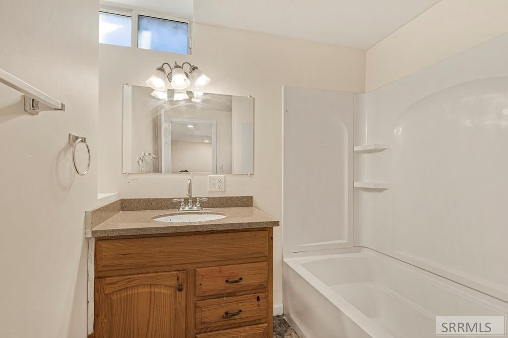 644 Lomax Street Property Photo 29