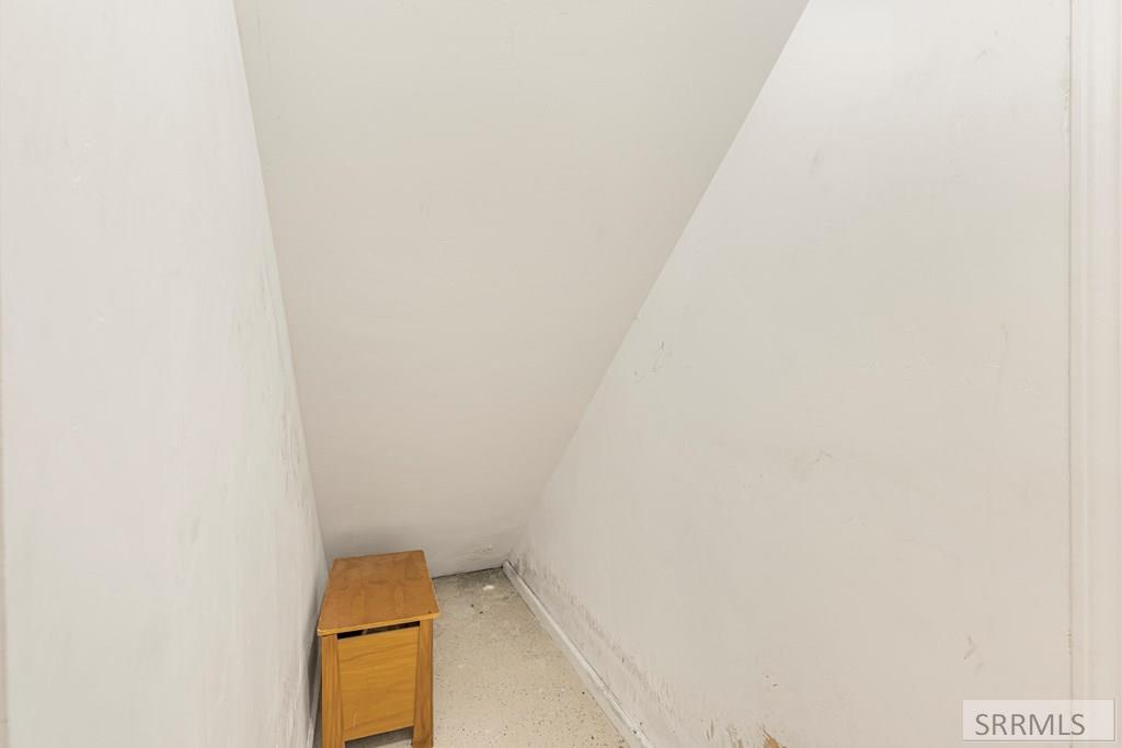 644 Lomax Street Property Photo 36