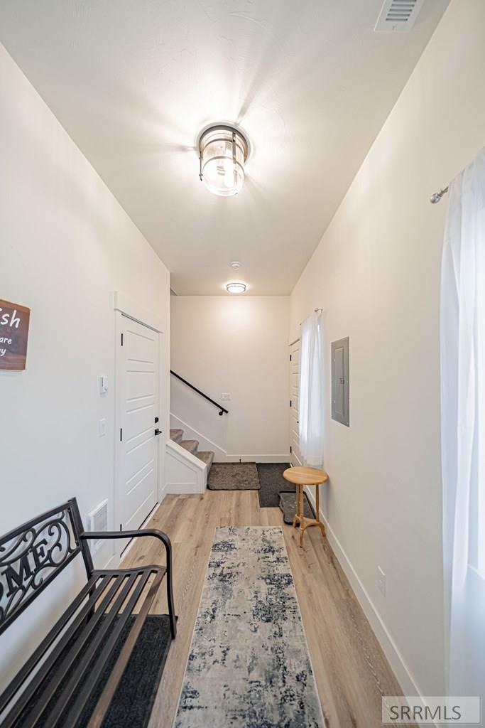 676 E Court Street # 105 Property Photo 2