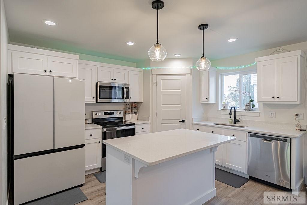 676 E Court Street # 105 Property Photo 10