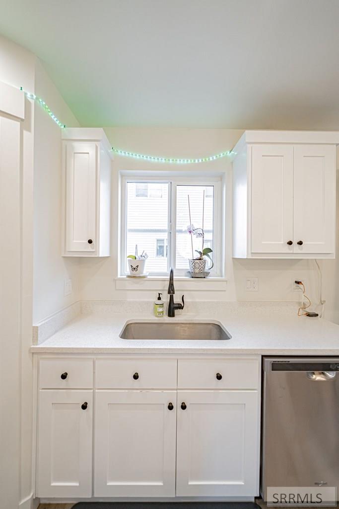 676 E Court Street # 105 Property Photo 12