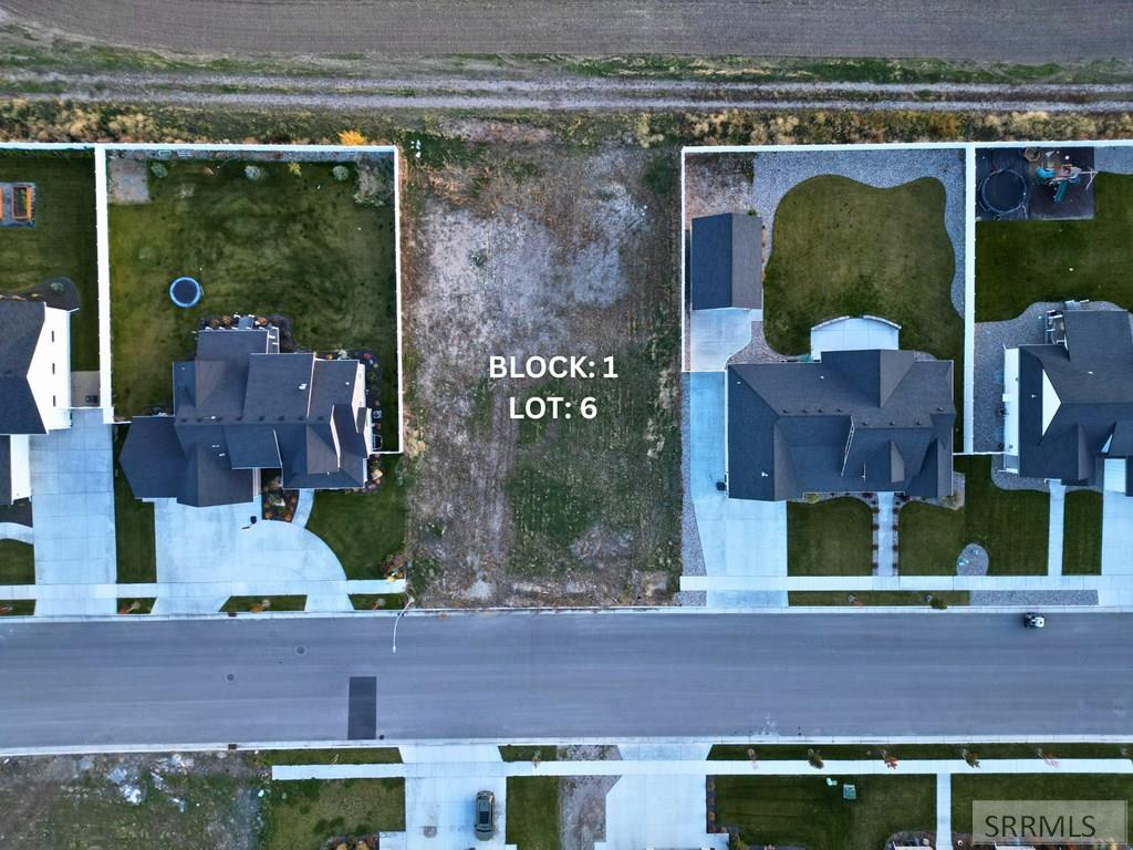 1610 Sandpiper Way Property Photo 3