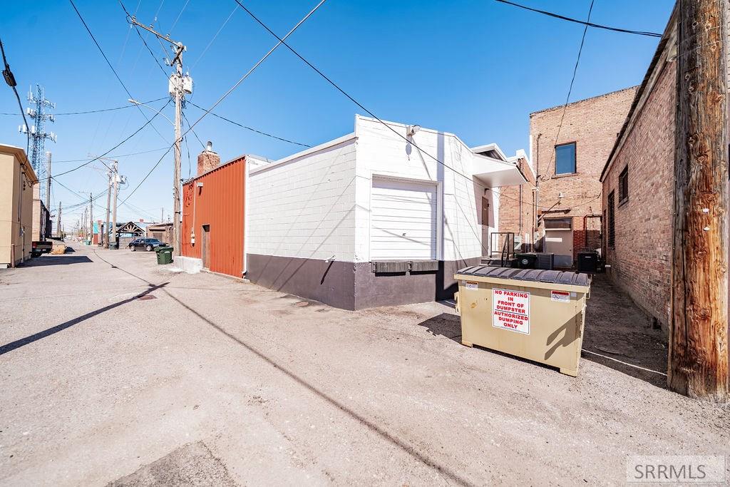 27 N Main Street Property Photo 16
