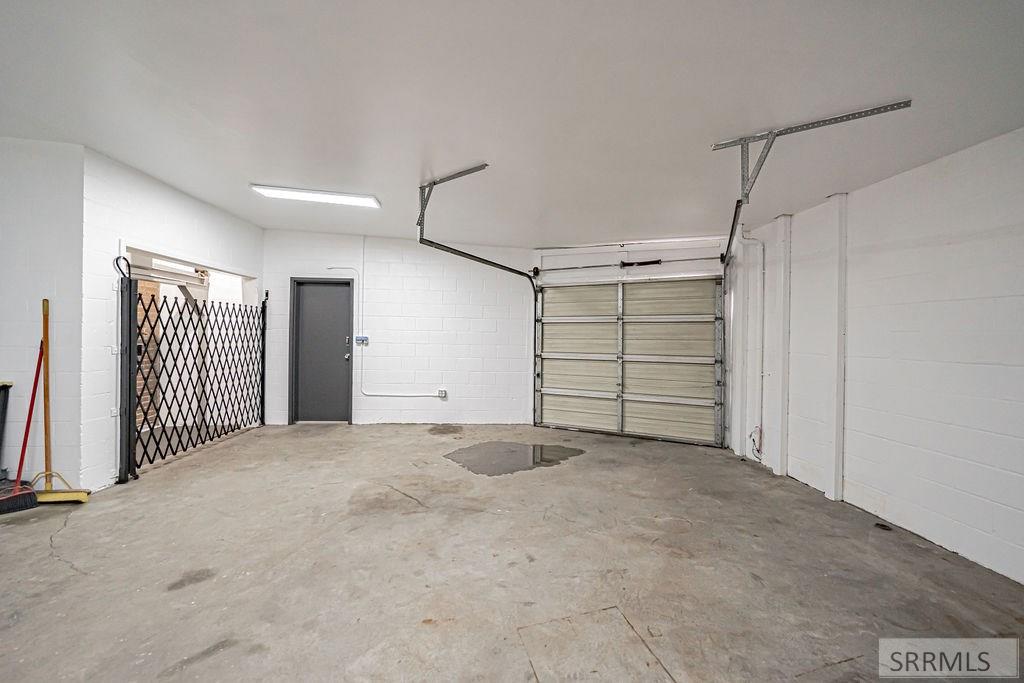 27 N Main Street Property Photo 17