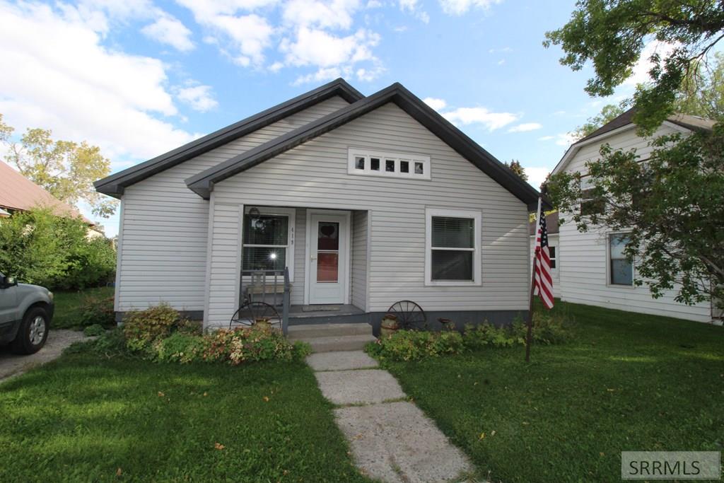 419 W Grand Avenue Property Photo 26