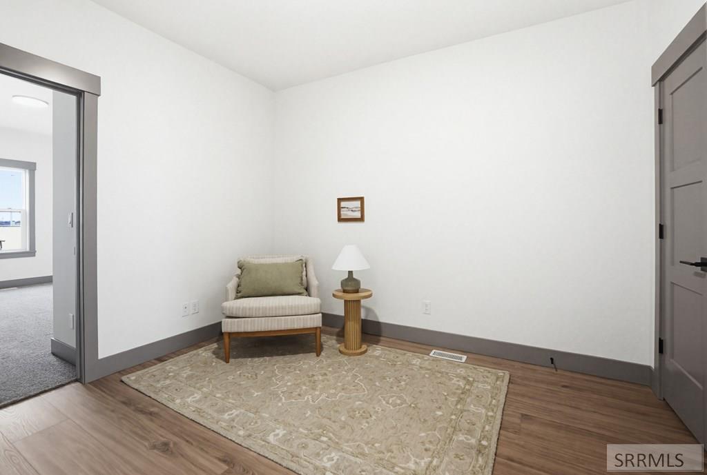 4987 N Beach Dr Property Photo 19