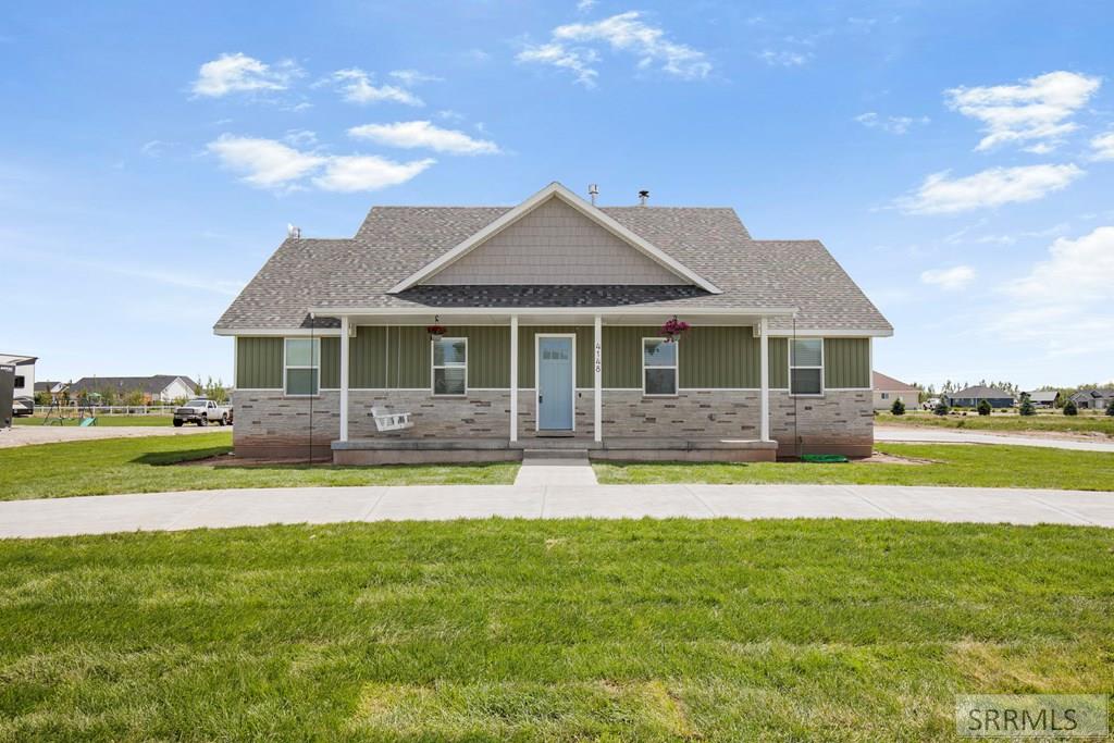 4148 E 82 N Property Photo 5