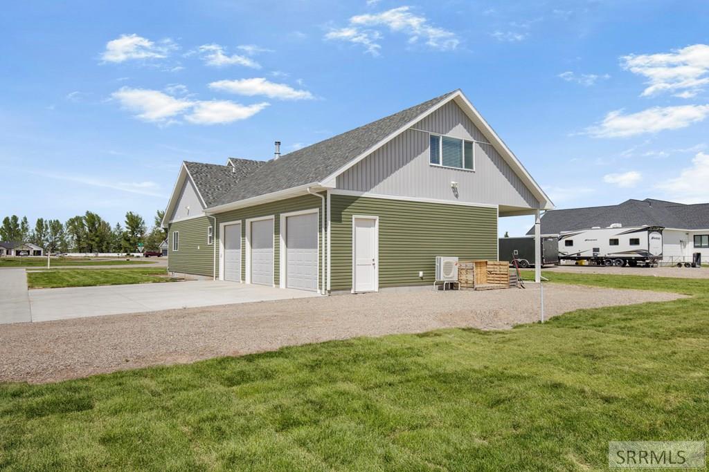 4148 E 82 N Property Photo 13