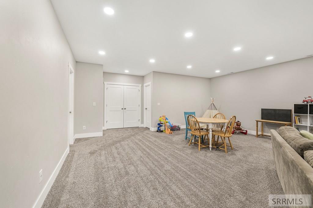 4148 E 82 N Property Photo 38