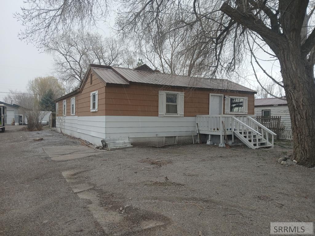 683 W Decoria Avenue Property Photo 1