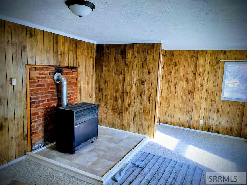 683 W Decoria Avenue Property Photo 8