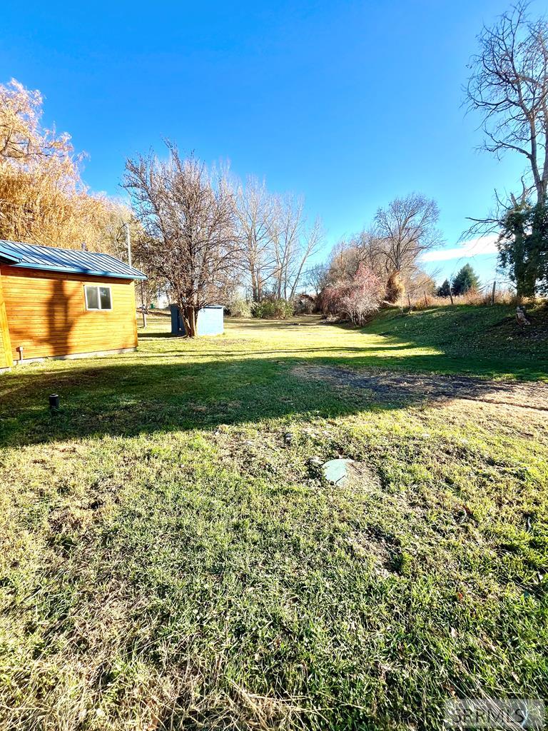 225 N 4700 E Property Photo 5