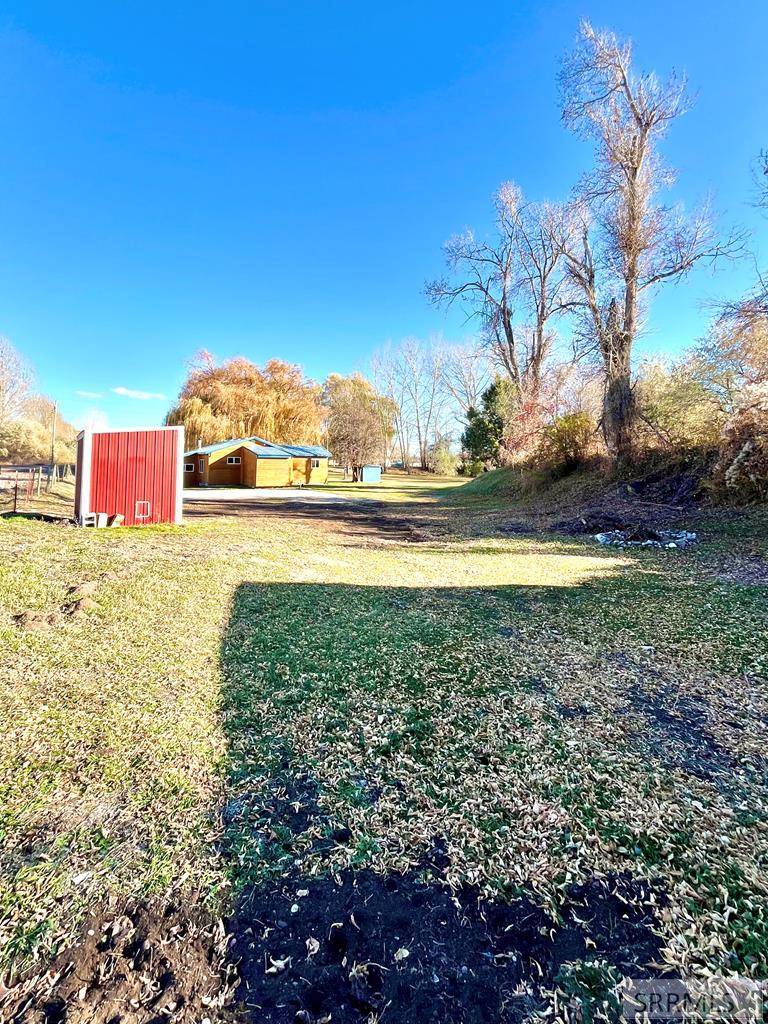 225 N 4700 E Property Photo 7