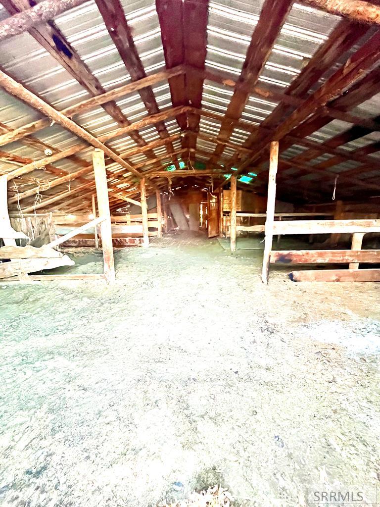 225 N 4700 E Property Photo 8