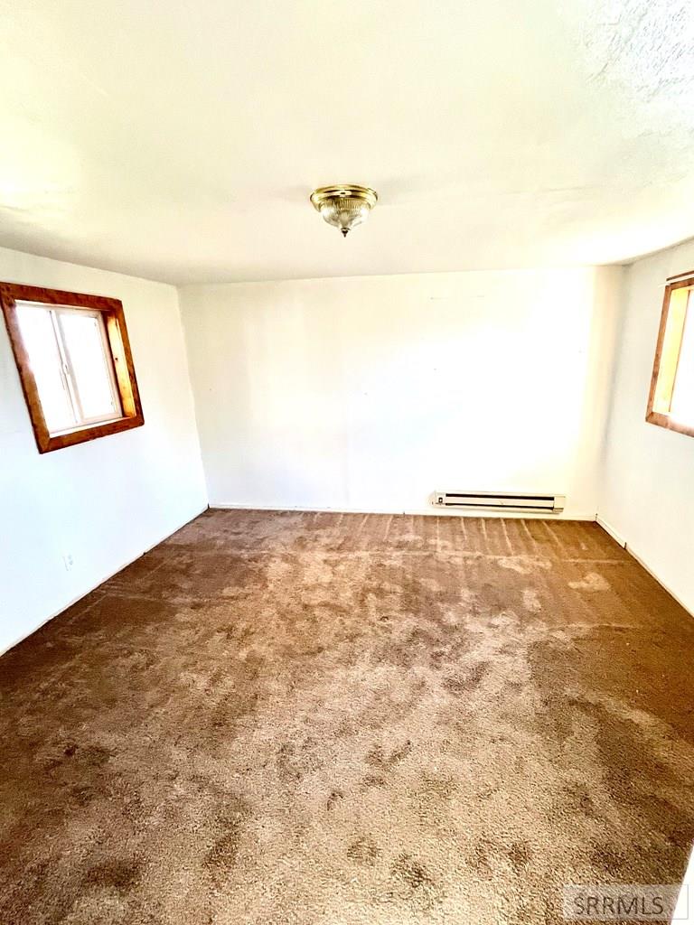 225 N 4700 E Property Photo 12