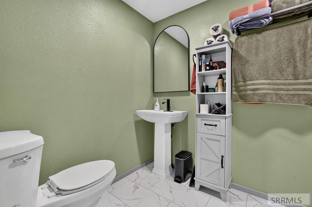 415 Sunset Drive Property Photo 31