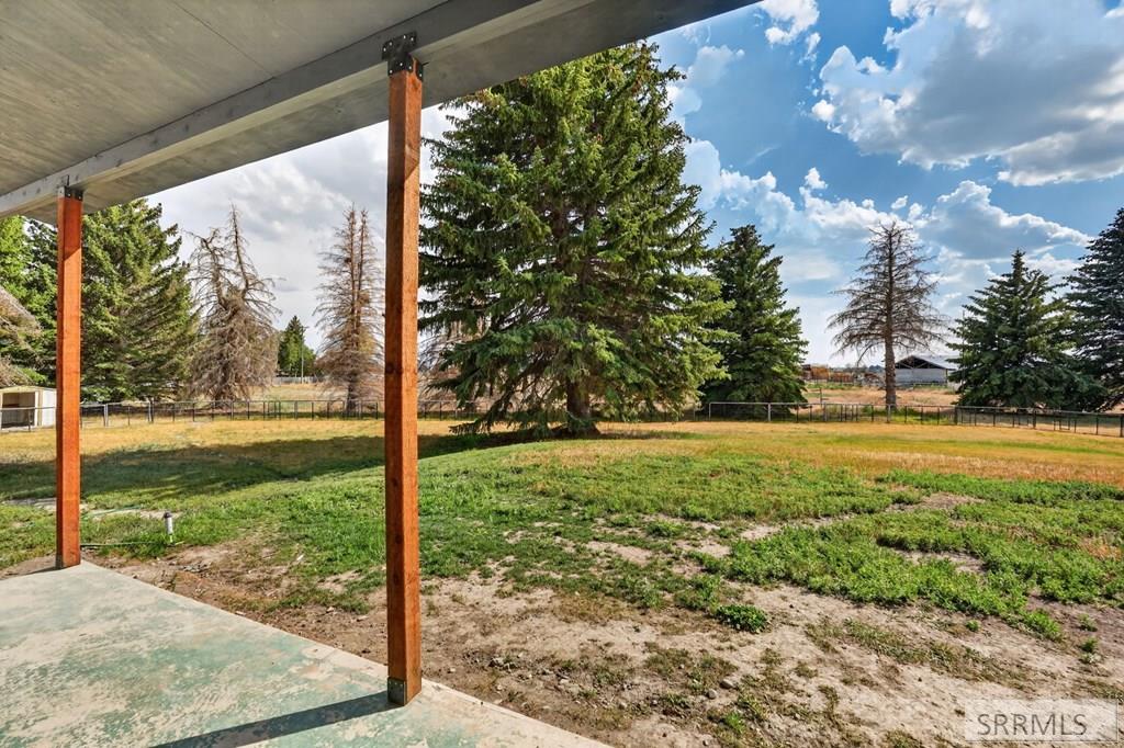 415 Sunset Drive Property Photo 41