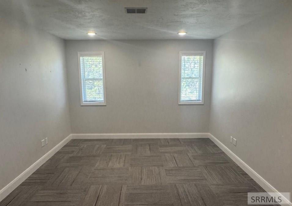 1463 Commerce Way Property Photo 13