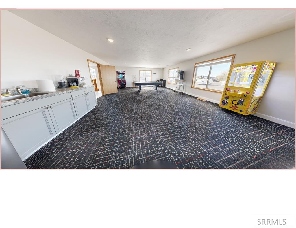 1463 Commerce Way Property Photo 15