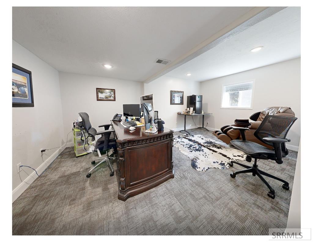 1463 Commerce Way Property Photo 21