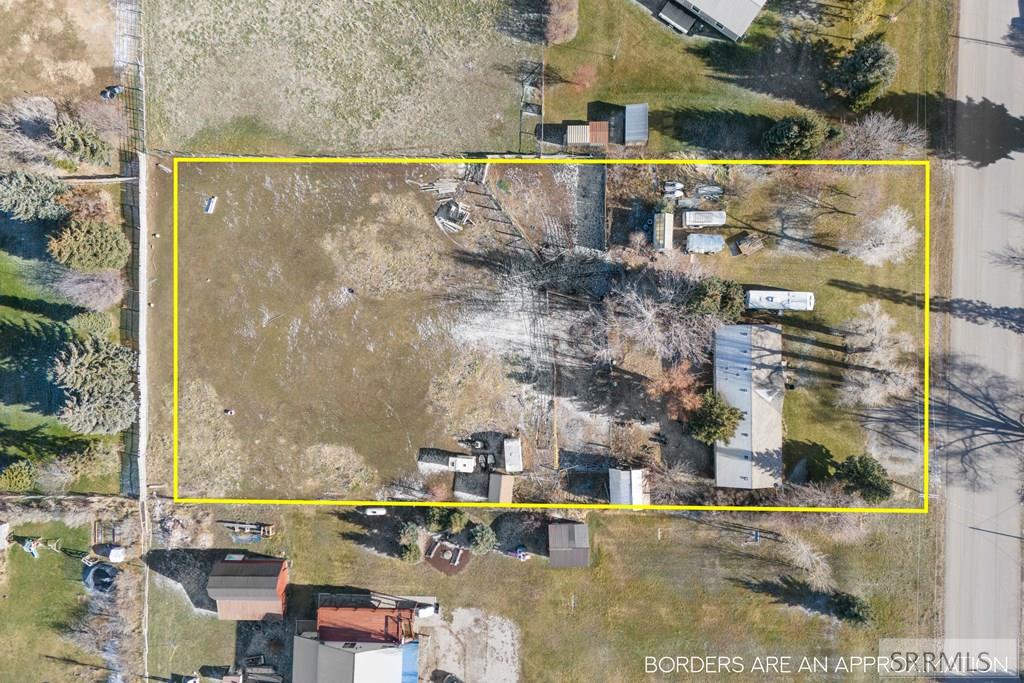 135 E Birch Street Property Photo 17