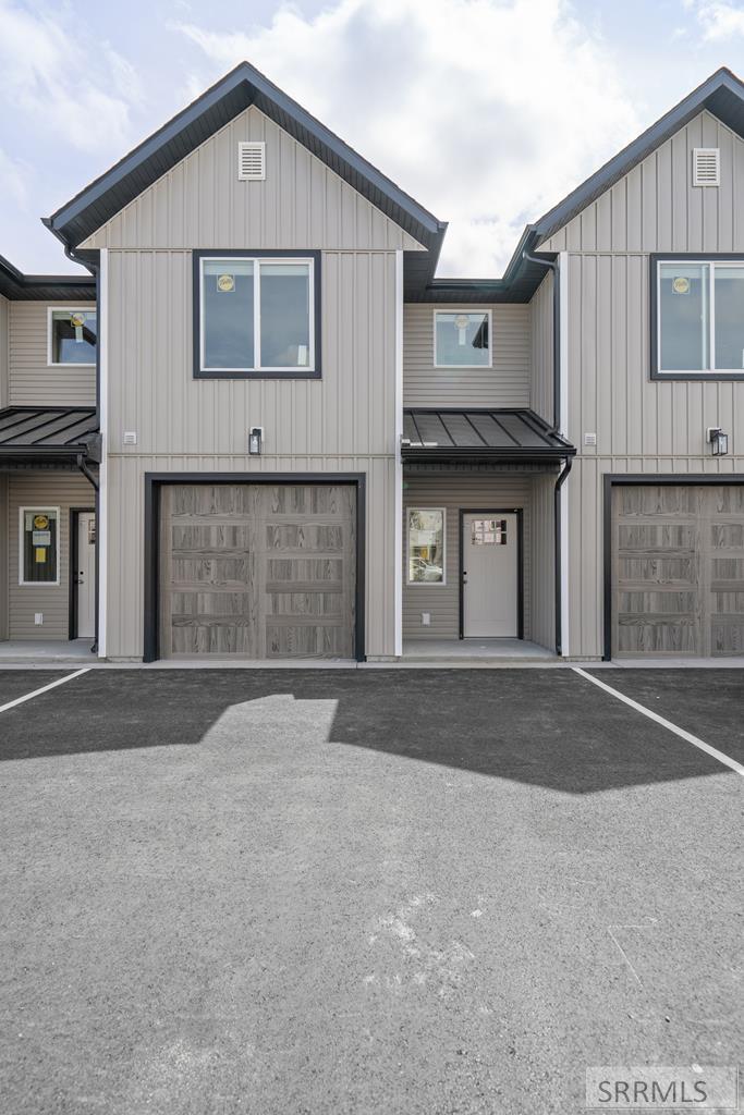 2764 Derrald Loop Property Photo 1