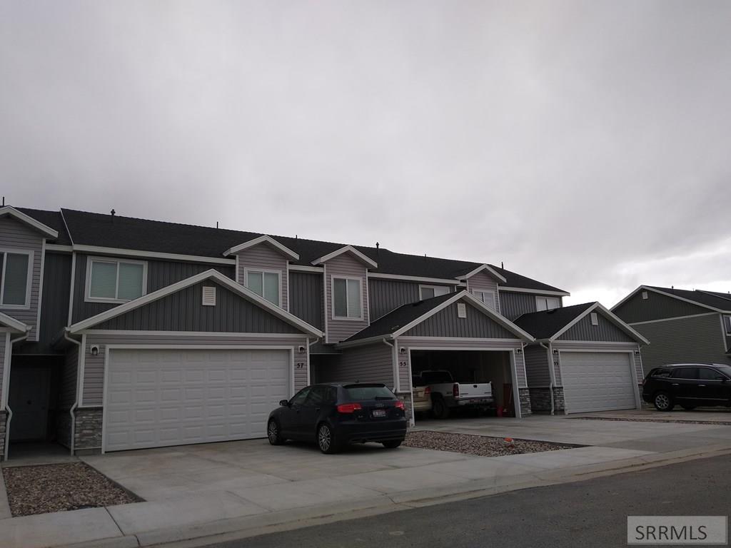 55 Cedar Lane Property Photo 2