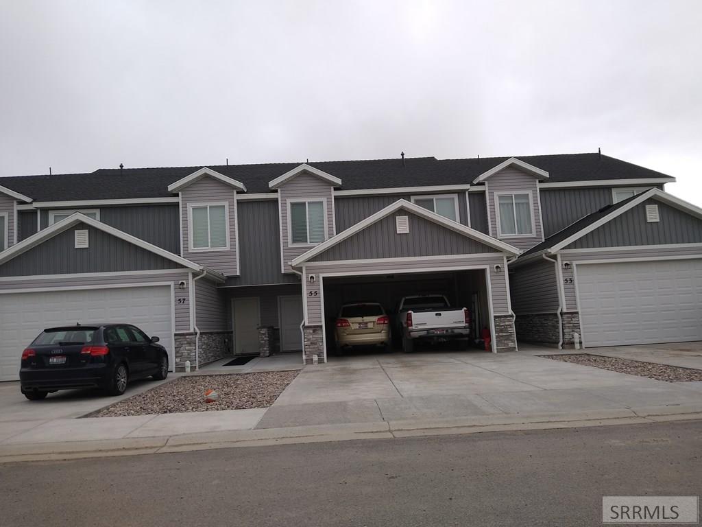 55 Cedar Lane Property Photo 4