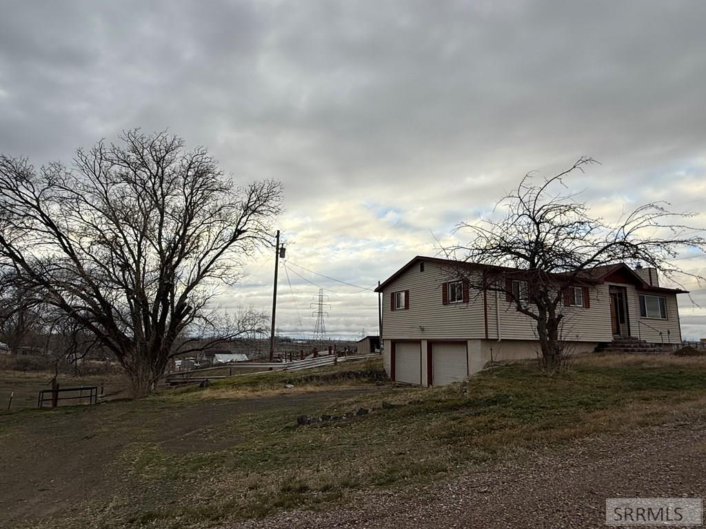 2932 S Arthur Street Property Photo 6