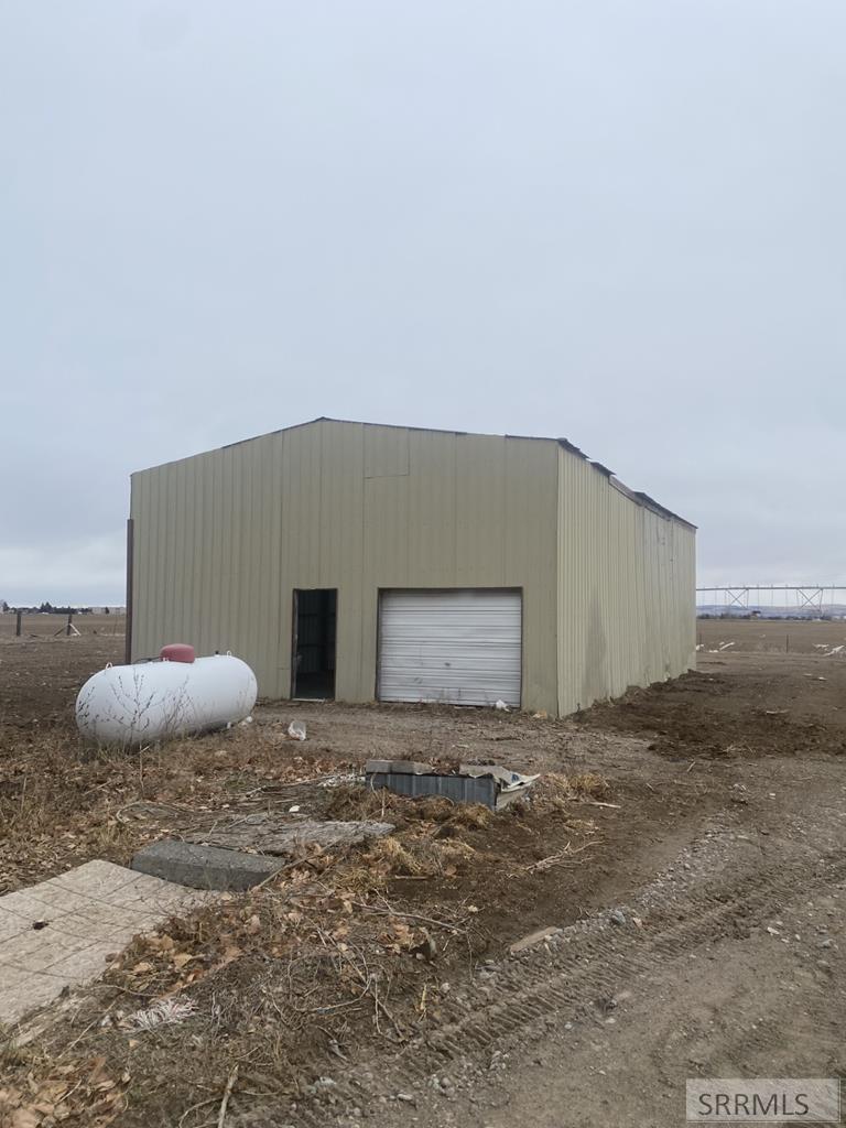 7595 55 W Property Photo 5