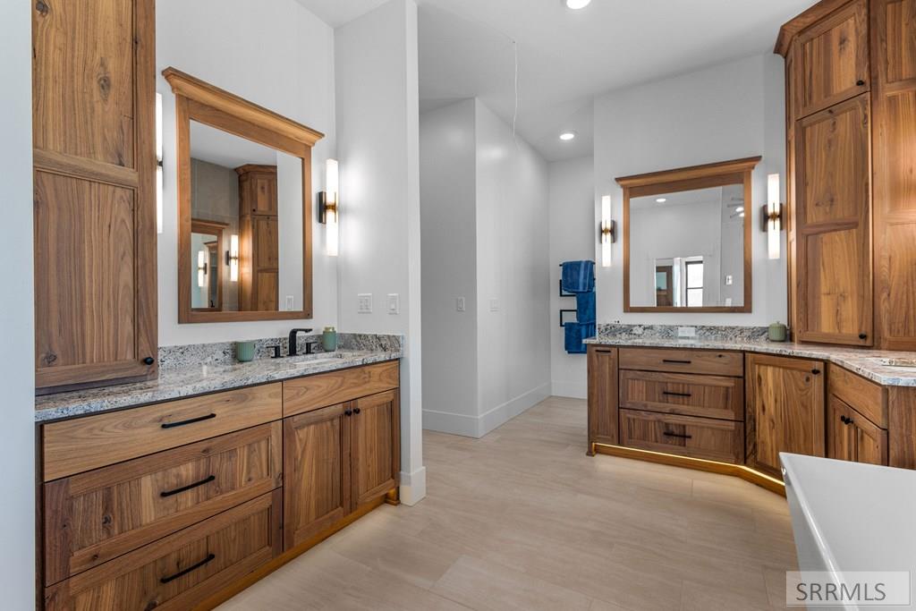 1274 E 1090 N Property Photo 26