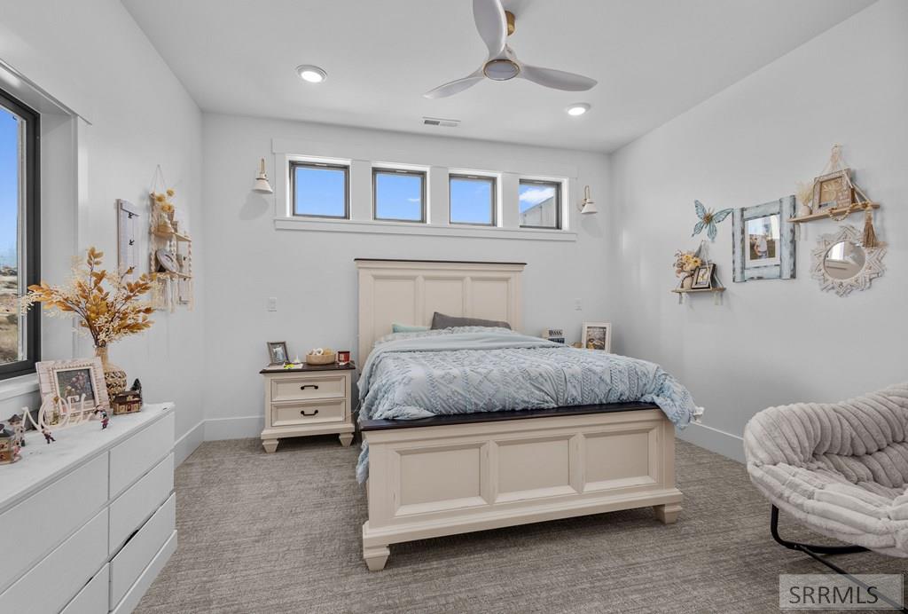 1274 E 1090 N Property Photo 35