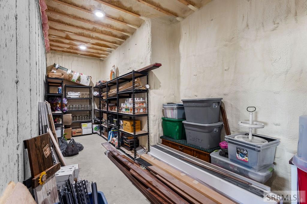 1274 E 1090 N Property Photo 39