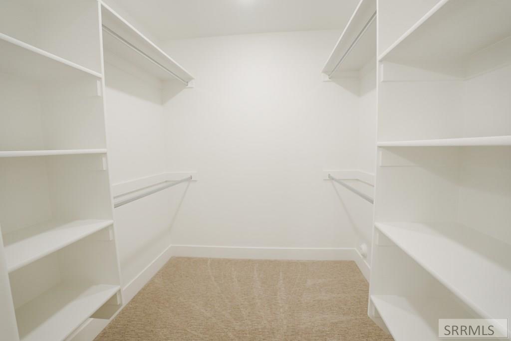 2927 N Grant Avenue Property Photo 12