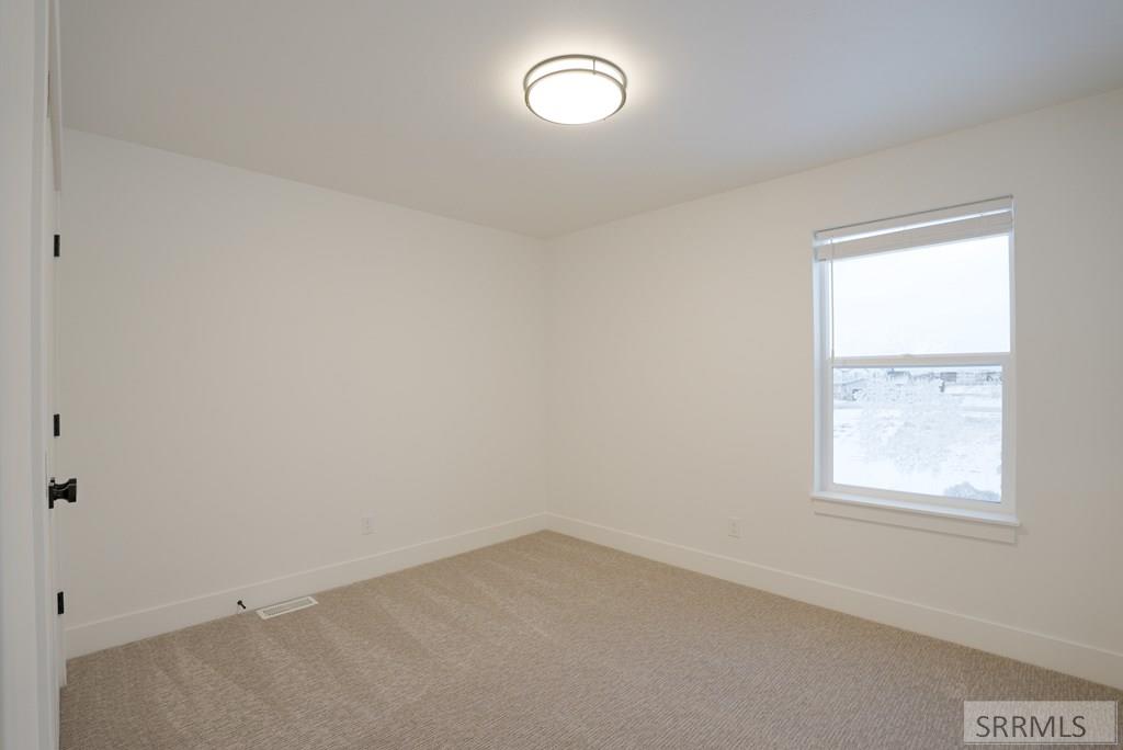 2927 N Grant Avenue Property Photo 15