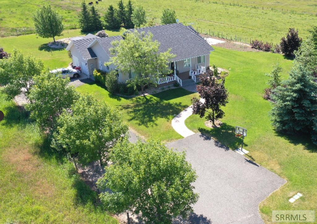 4106 E 67 N Property Photo 1