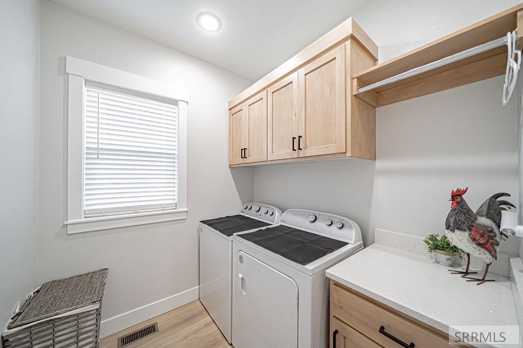 1596 N 845 E Property Photo 17