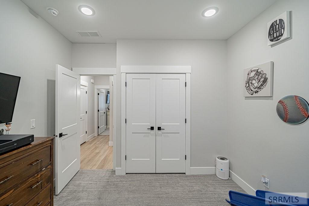 1596 N 845 E Property Photo 26