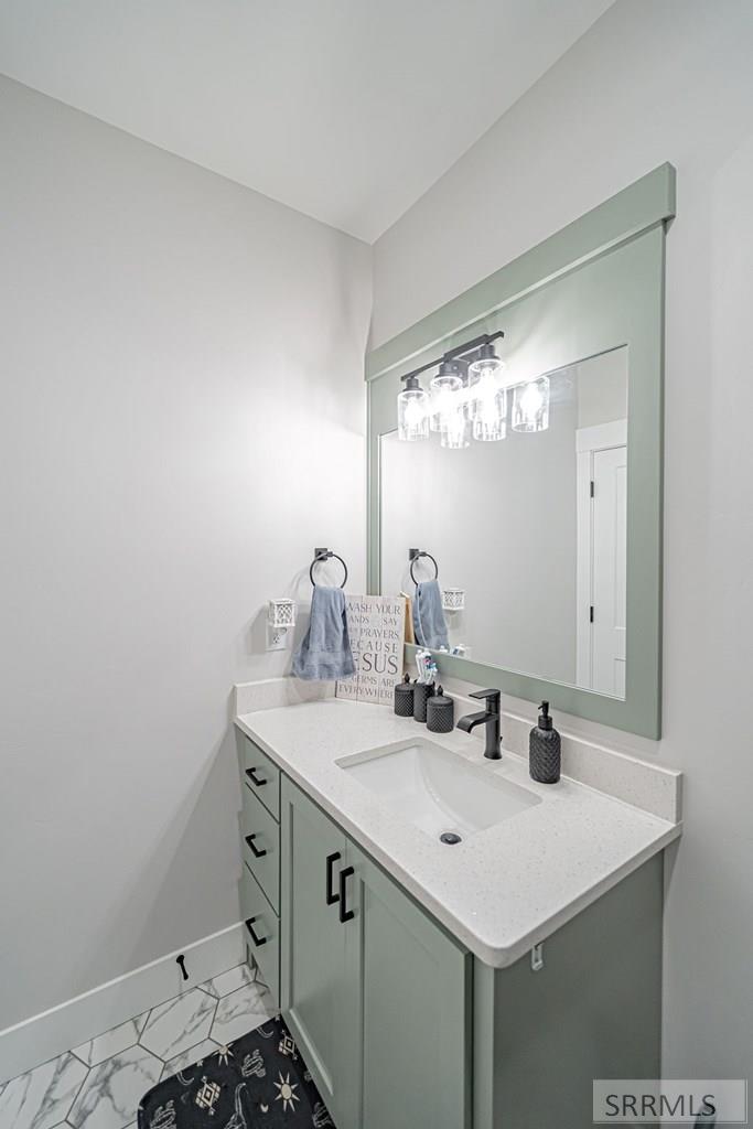 1596 N 845 E Property Photo 28